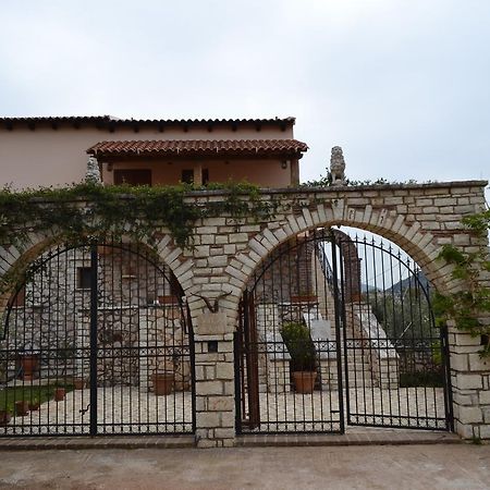 كساميل Villa Qarri المظهر الخارجي الصورة